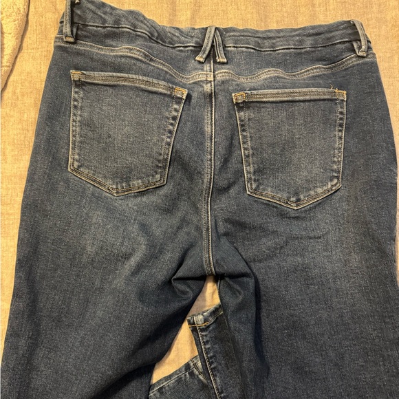 Good American GOOD WAIST SKINNY JEANS - Picture 7 of 8